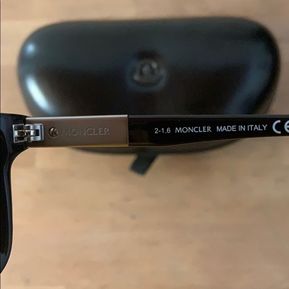 Moncler Sunglasses ML0011 01A Shiny Blk/Smoke Lens - Picture 4 of 8